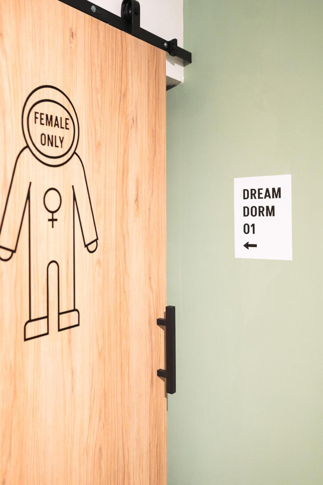 Dream Factory Melk - Green Hostel Esterno foto